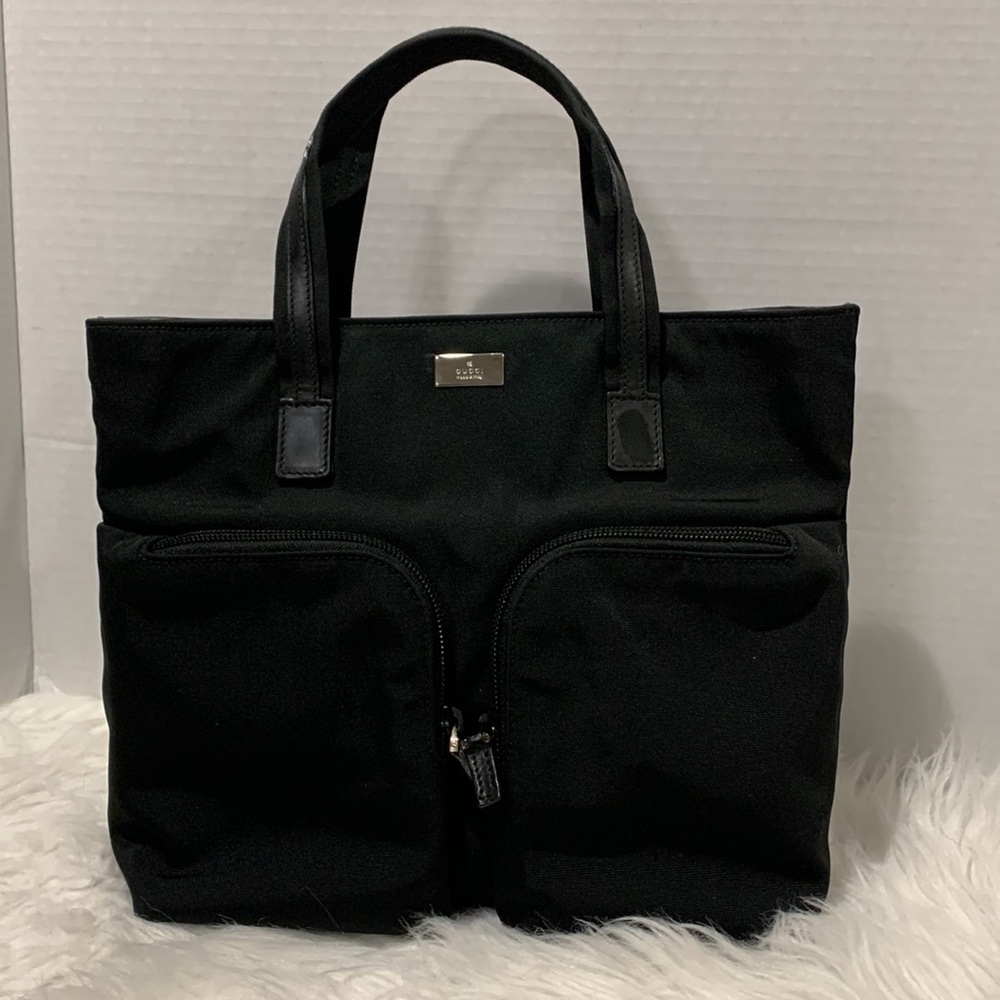 GUCCI  Black Hand Bag 2 zip Front Pockets Magnetic Top Closure - Picture 13 of 13